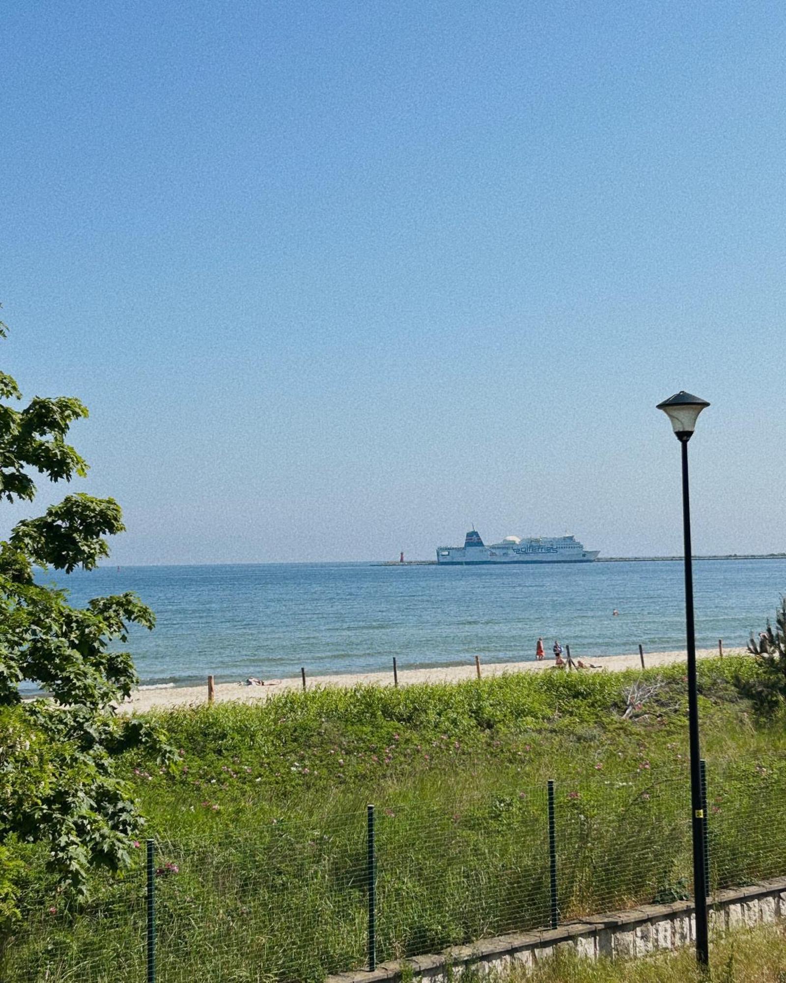 Nalu Beach - Luksusowe Domki Na Plazy Gdansk Exterior photo